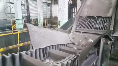 Presse à briquettes en fines de minerai de fer