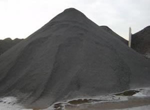 Presse à briquettes en fines de minerai de fer