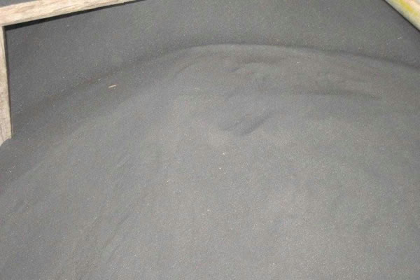 Sécheur à tambour pour poudre de fer